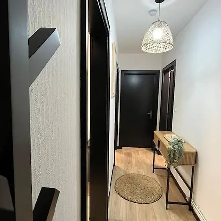 Avec Wifi Et Place De Parking Appartement *