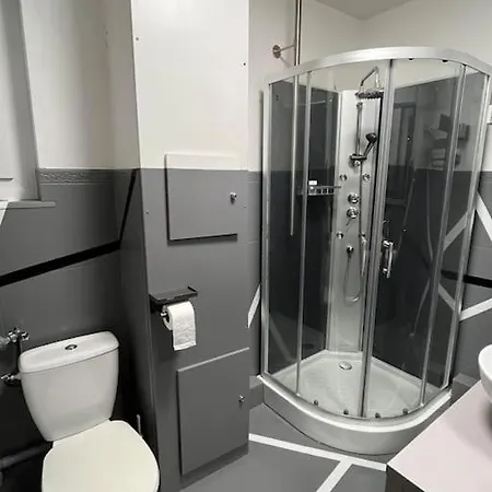 Appartement Avec Wifi Et Place De Parking *
