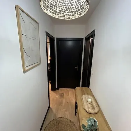 Appartement Avec Wifi Et Place De Parking
